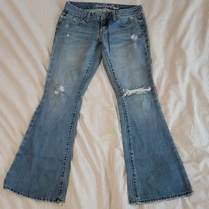 AE Real Flare Jean